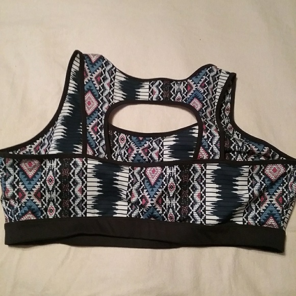 Plus size women's fancy sports bra - Picture 2 of 2
